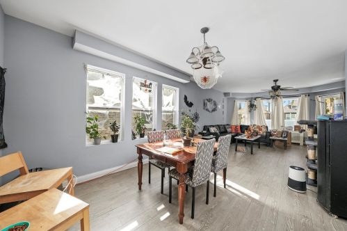 7235 Washtenaw Ave, Chicago IL  60645-1435 exterior