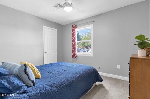 2545 15 St, Phoenix AZ 85040-1303 exterior