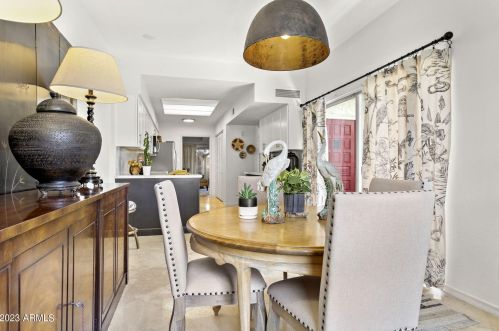 4312 28th Way, Phoenix AZ  85016-5811 exterior