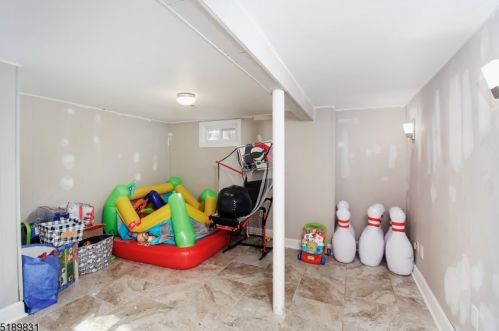 138 College View Dr, Hackettstown NJ  07840-1022 exterior