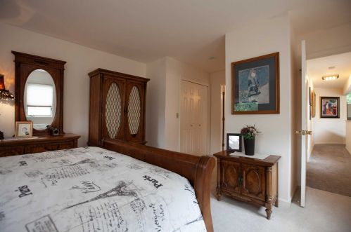 204 Dogwood Ct, Poughkeepsie NY exterior