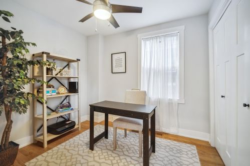 5821 Napoleon Ave, Chicago IL  60631-2624 exterior