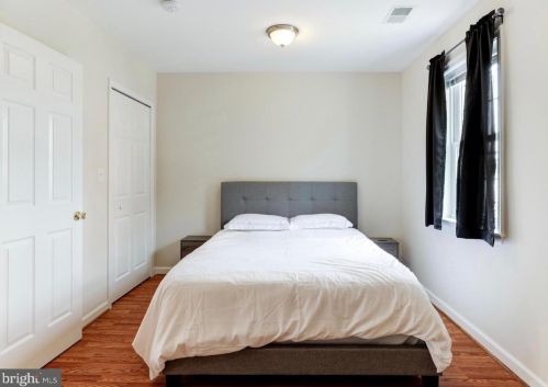 912 19 St, Washington DC 20002-4083 exterior