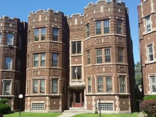 7922 Rhodes Ave, Chicago IL  60619-3028 exterior