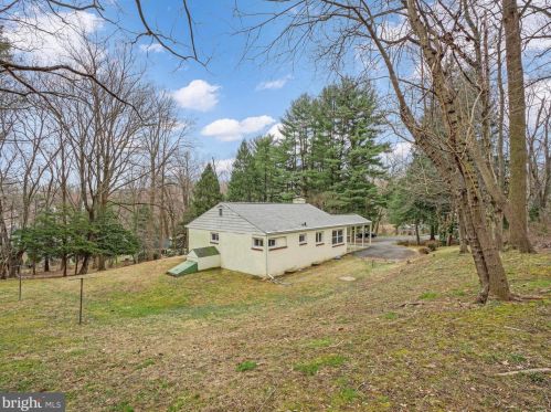 111 Blackhorse Ln, Media PA 19063-4615 exterior