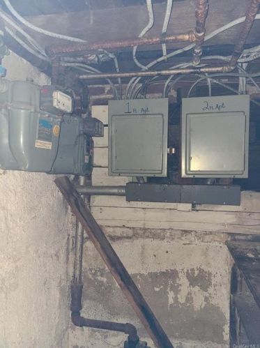 2879 Dill Pl, Bronx NY 10465-2419 exterior