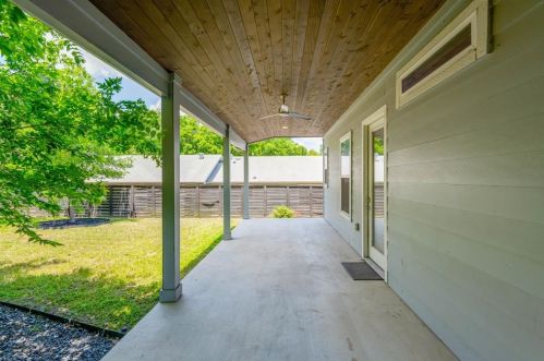 7206 Blessing Ave, Austin TX 78752-2716 exterior