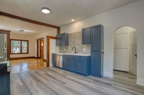 1435 Rutledge St, Madison WI 53703-3834 exterior