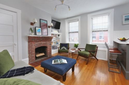 6 Phillips St, Boston, MA 02114