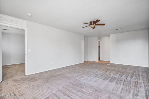 9402 Eaton Rd, Phoenix AZ  85037-4272 exterior