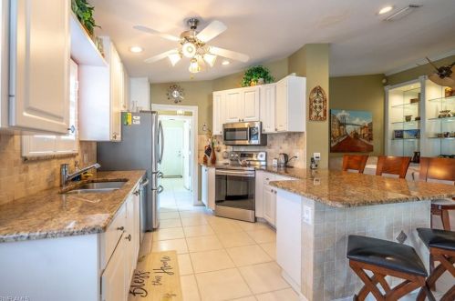 7507 Firenze Ln, Naples FL 34114-2659 exterior