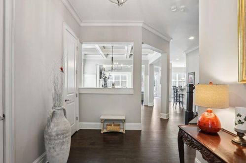 2492 Ellijay Dr, Atlanta, GA 30319-3440