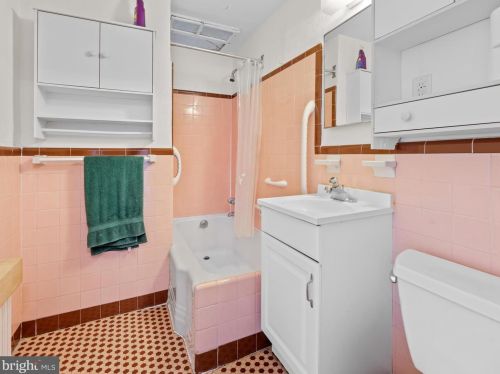 4420 Cottman Ave, Philadelphia PA 19149-1603 exterior