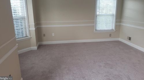 339 Cobblestone Ln, Lancaster PA 17601-3348 exterior