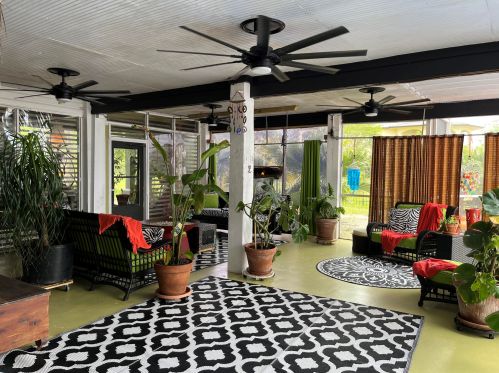 4552 Bayside Dr, Milton FL 32583-8436 exterior