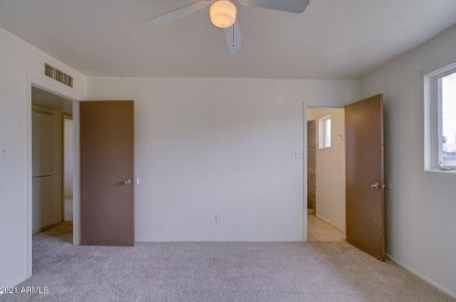 3002 54 Ave, Phoenix AZ 85031-1108 exterior