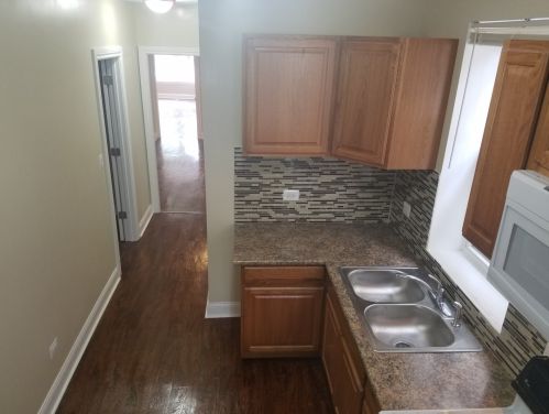 1718 71st St, Chicago IL 60629-2005 exterior