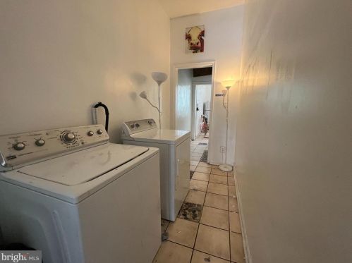 4118 Girard Ave, Philadelphia PA 19125-3305 exterior