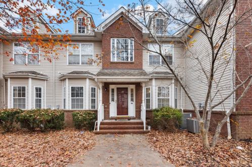 88 Forest Dr, Piscataway NJ  08854-2283 exterior