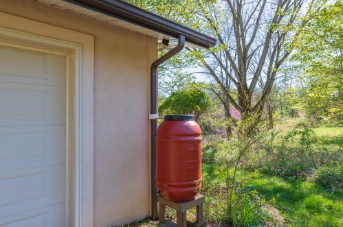 6450 2 St, Kalamazoo MI 49007-4909 exterior