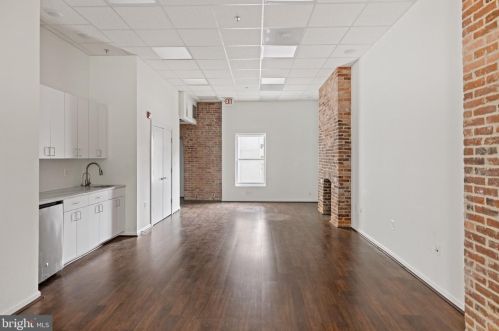 1533 9th St, Washington, DC 20001-3207