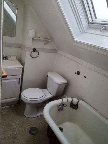 33 Clifton St, Worcester MA 01610-1329 exterior