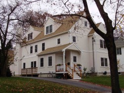 32 Salisbury Rd, Newton, MA 02458-1948