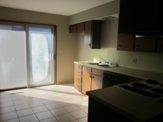 1938 Madison St, Springfield MO  65802-3023 exterior