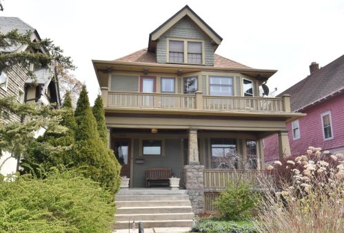 1800 51, Milwaukee WI 53208-1742 exterior