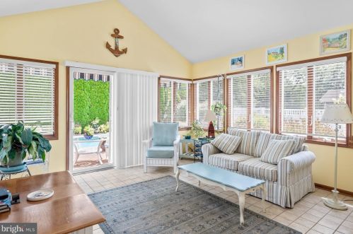 48 Bay Breeze Dr, Lewes DE 19958-2110 exterior