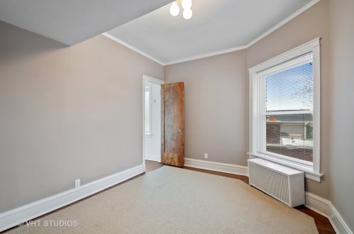 1318 Thorndale Ave, Chicago IL 60631-2287 exterior