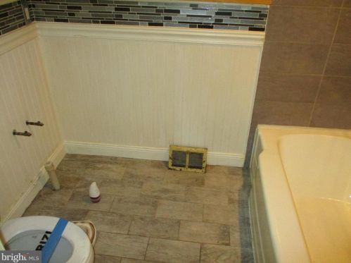 512 Williams Ave, Runnemede NJ 08078-1246 exterior