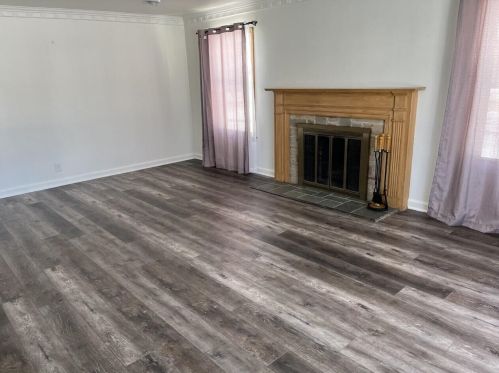 9131 Stickney Ave, Milwaukee WI  53226-2630 exterior