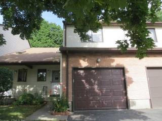 155 Oak Forest Dr, Manchester CT  06042-1954 exterior