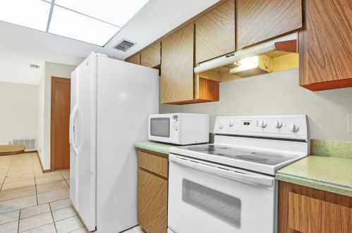 5709 Eagle Dr, Fort Pierce FL 34951-2322 exterior