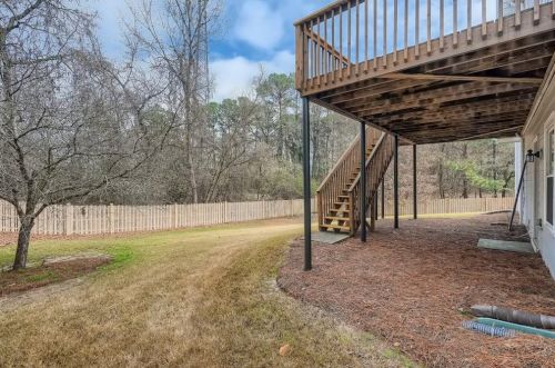 5006 Bright Hampton Dr, Atlanta GA 30339-1956 exterior