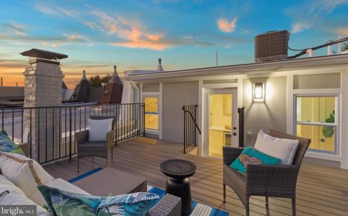 30 Adams St, Washington DC  20001-1026 exterior