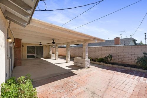 2856 Maude St, Riverside CA 92506-4418 exterior