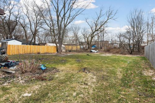 1628 Edwards St, Kalamazoo MI 49007-1833 exterior