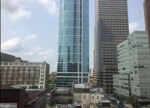 2101 Chestnut St, Philadelphia PA 19103-3197 exterior