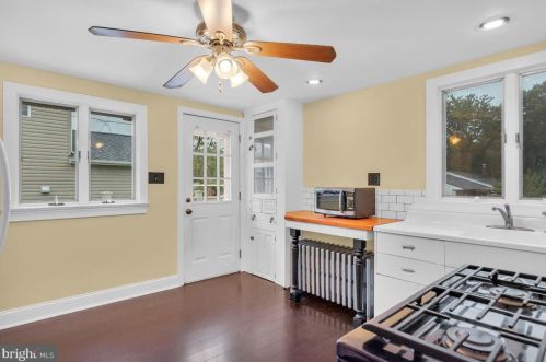 803 Rambler Ave, Runnemede NJ 08078-1027 exterior