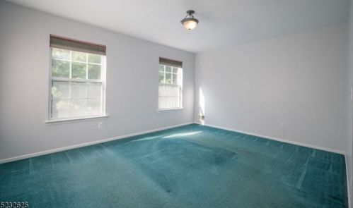 2005 Scarlett Dr, Hackettstown NJ 07840-4523 exterior