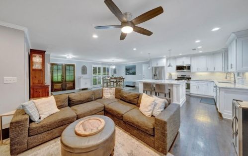 2508 Caladium Dr, Atlanta GA 30345-1325 exterior