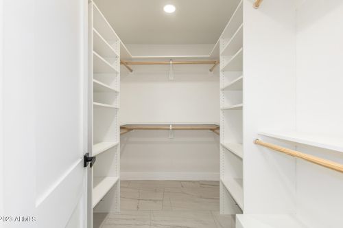 6111 31st Pl, Phoenix AZ  85016-2303 exterior