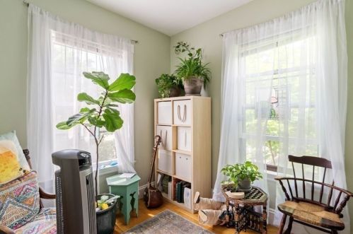 275 Tremont St, Newton MA 02458-2113 exterior