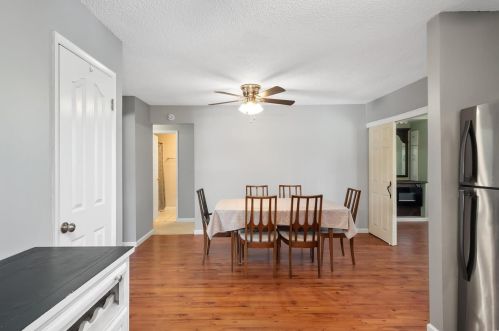 2625 Midland Rdg Dr, Saint Louis MO 63114-1232 exterior