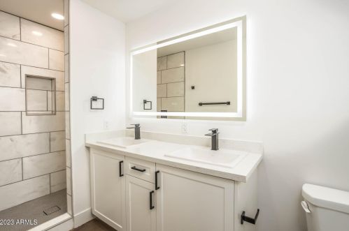 4729 24 St, Phoenix AZ 85016-4837 exterior