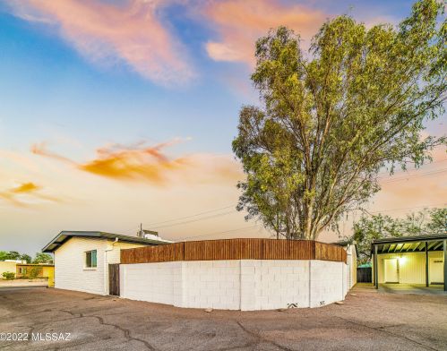3201 Cherry Ave, Tucson AZ  85719-2219 exterior
