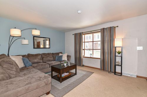 4947 Colonial Ct, Milwaukee WI exterior