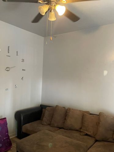 6759 Peoria St, Chicago IL 60621-1827 exterior